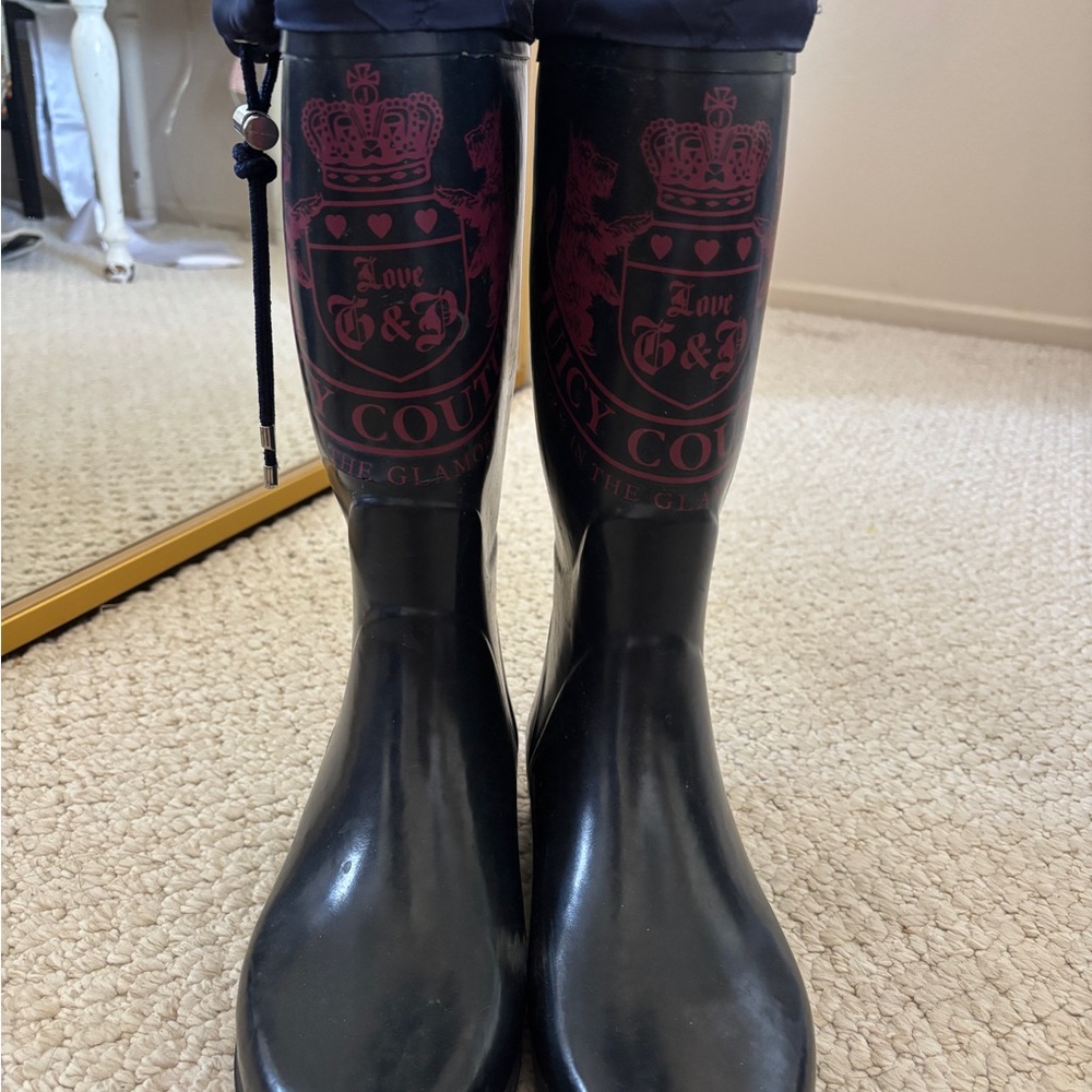 Juicy Couture Black Boots with Red Crest